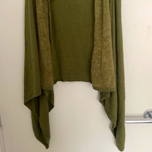 SHAE I Green Cardigan - Picture 3 of 7